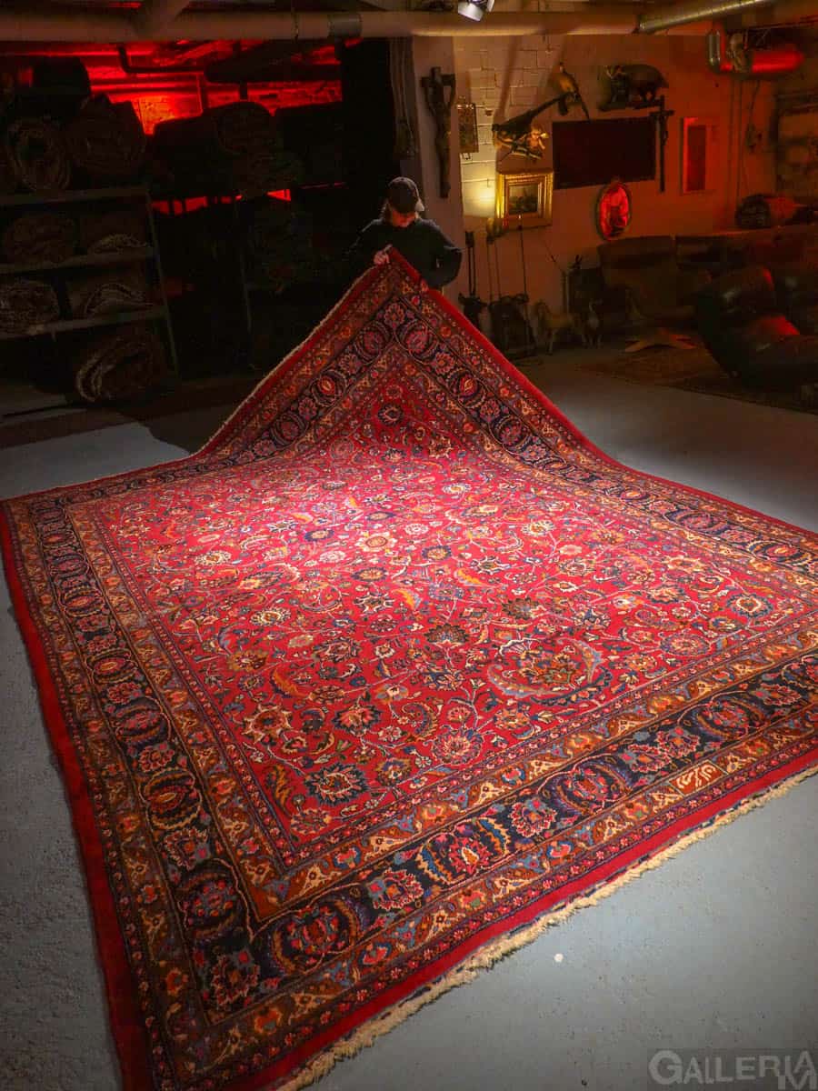 hehkuvan viininpunainen palatsikokoinen meshed – 400 x 300 cm