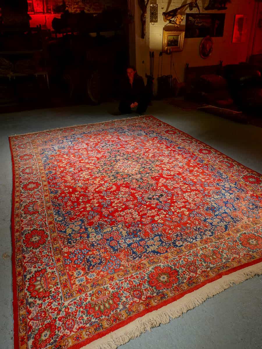 näyttävän yksityiskohtainen kirman 370 x 265 cm