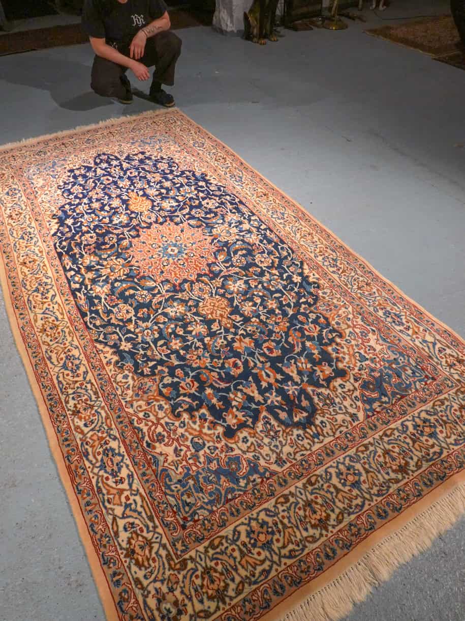 elegantti nain silkillä 280 x 137 cm