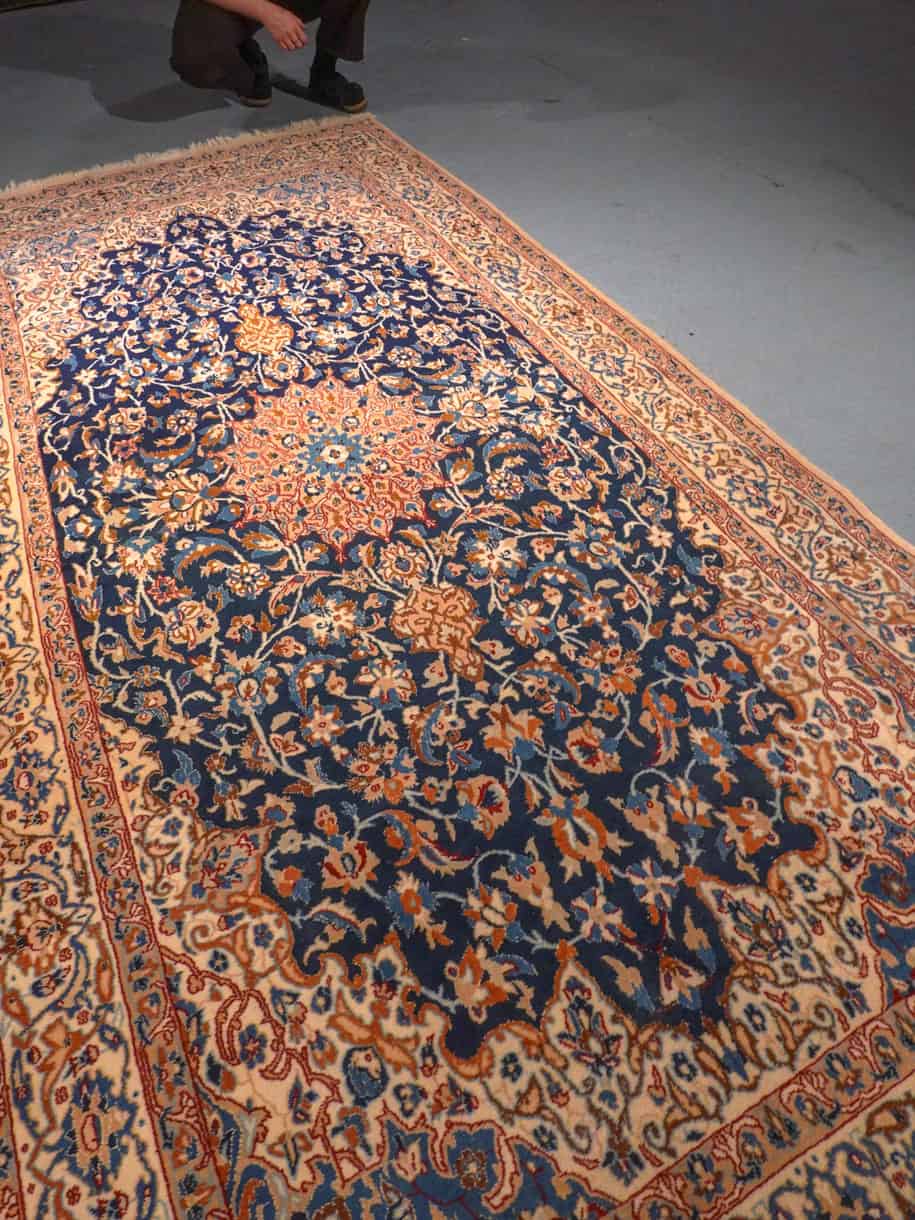 elegantti nain silkillä 280 x 137 cm