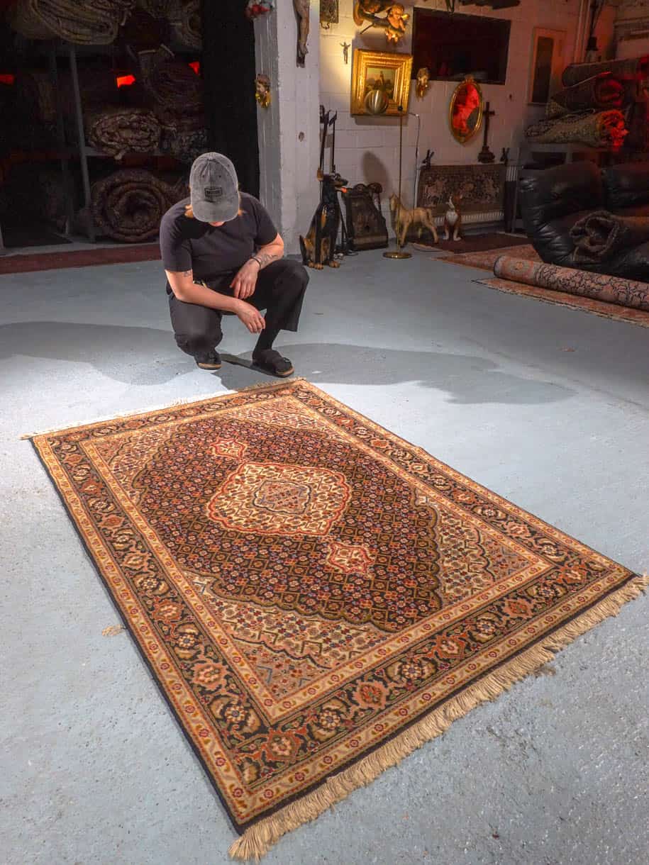 tyylikäs maanläheinen tabriz 155 x 94 cm (kopio)