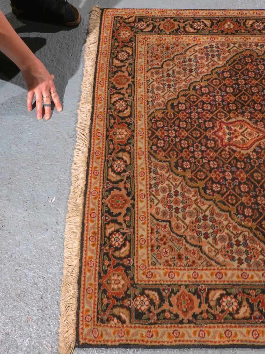 tyylikäs maanläheinen tabriz 155 x 94 cm (kopio)