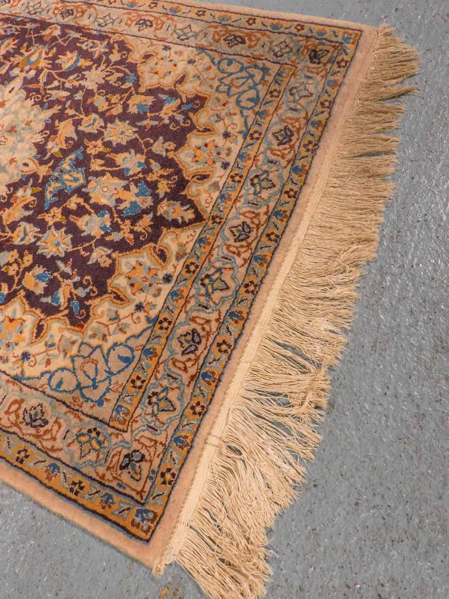 rauhallisen elegantti nain 124 x 86 cm