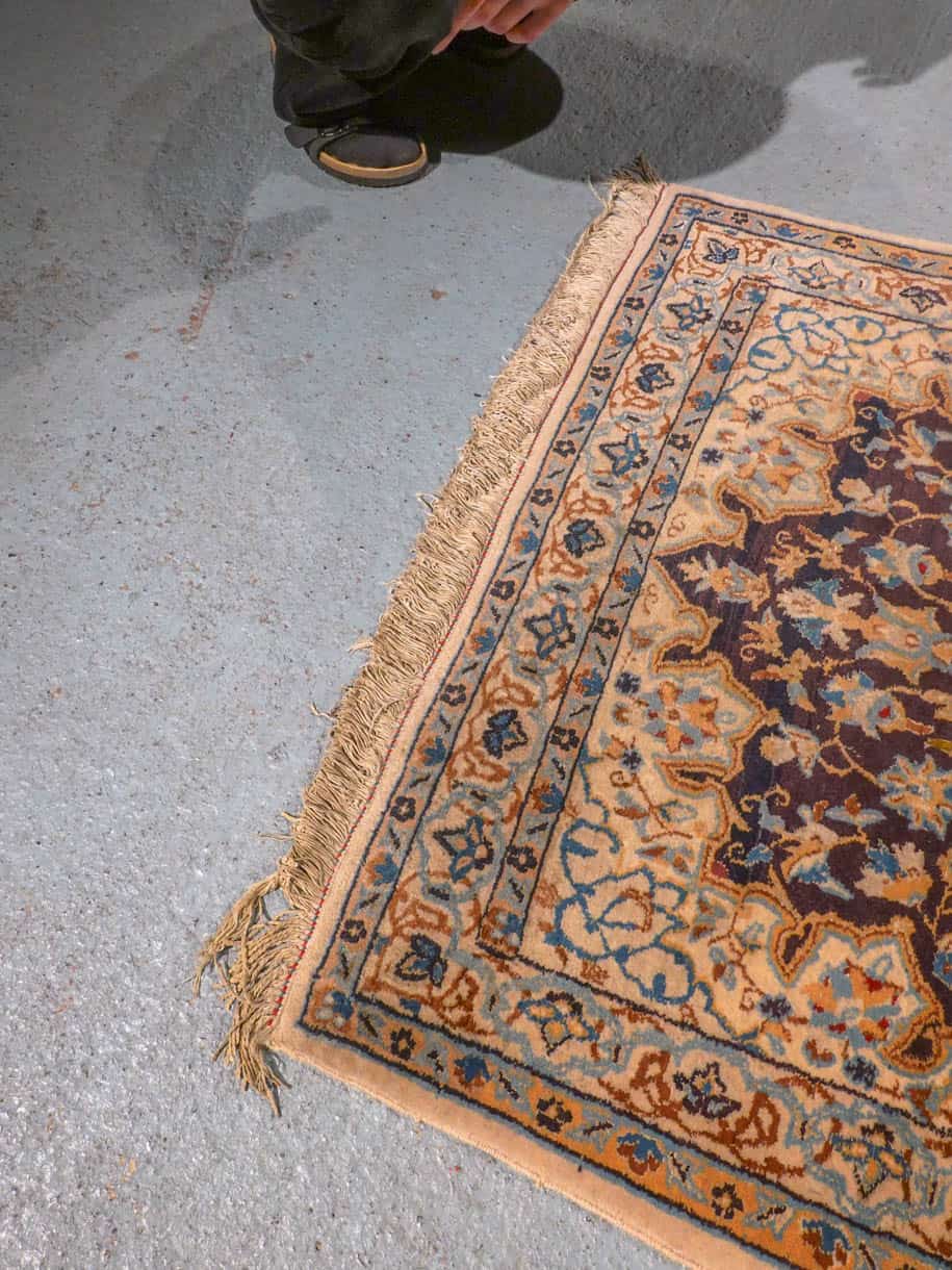 rauhallisen elegantti nain 124 x 86 cm