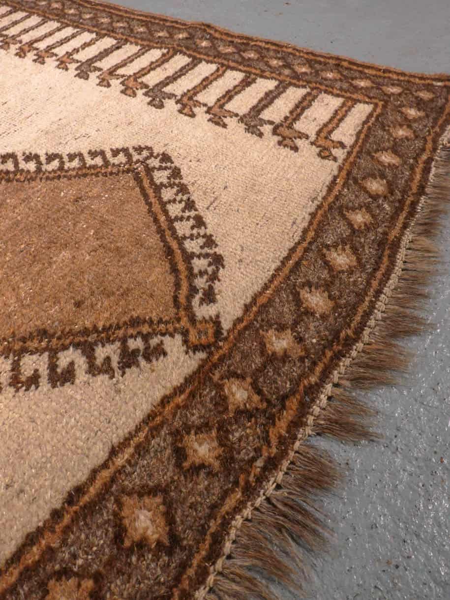 leikkisä gabbeh 103 x 103 cm (kopio)