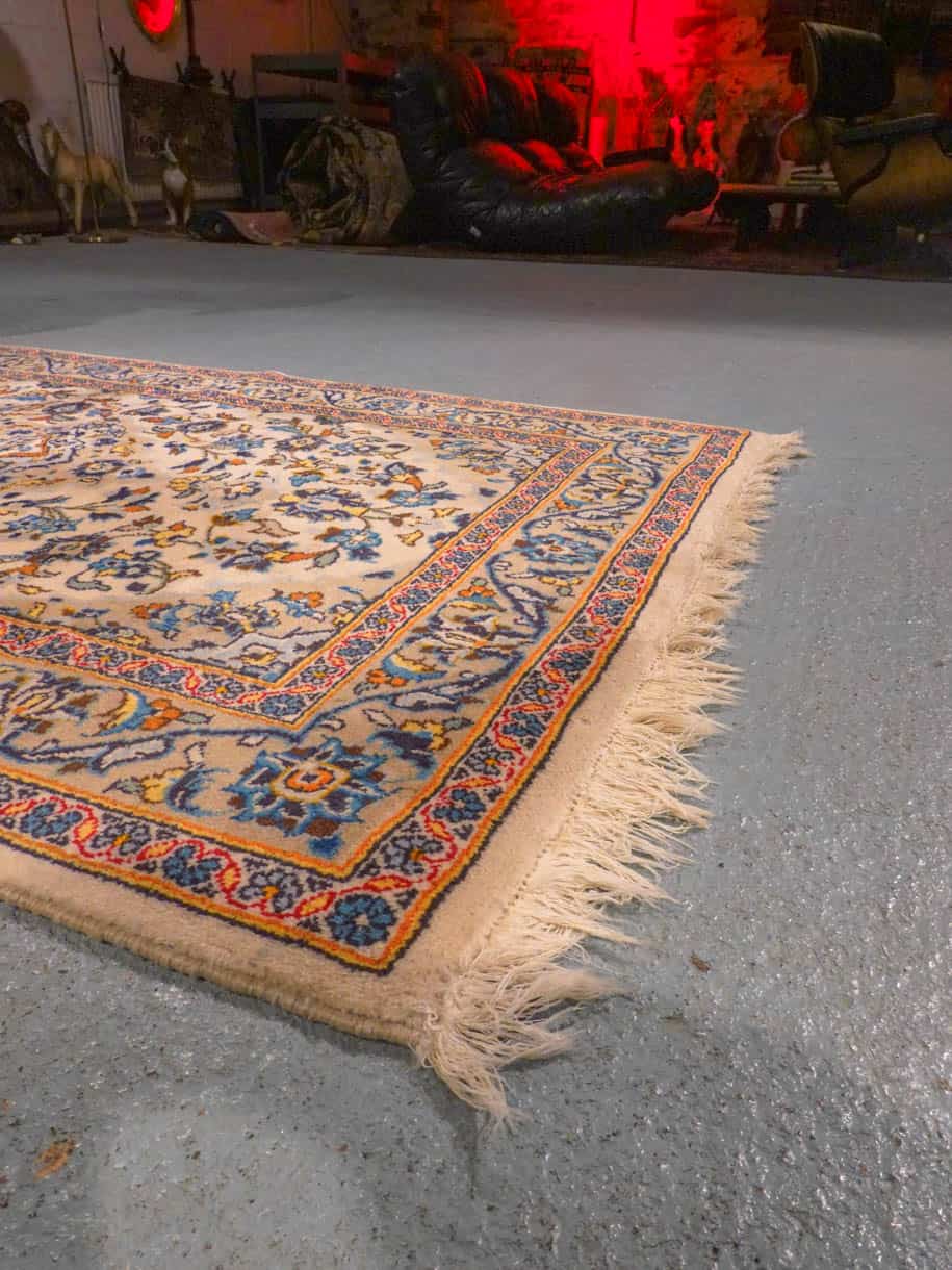 herttainen vaalea keshan 320 x 231 cm (kopio)