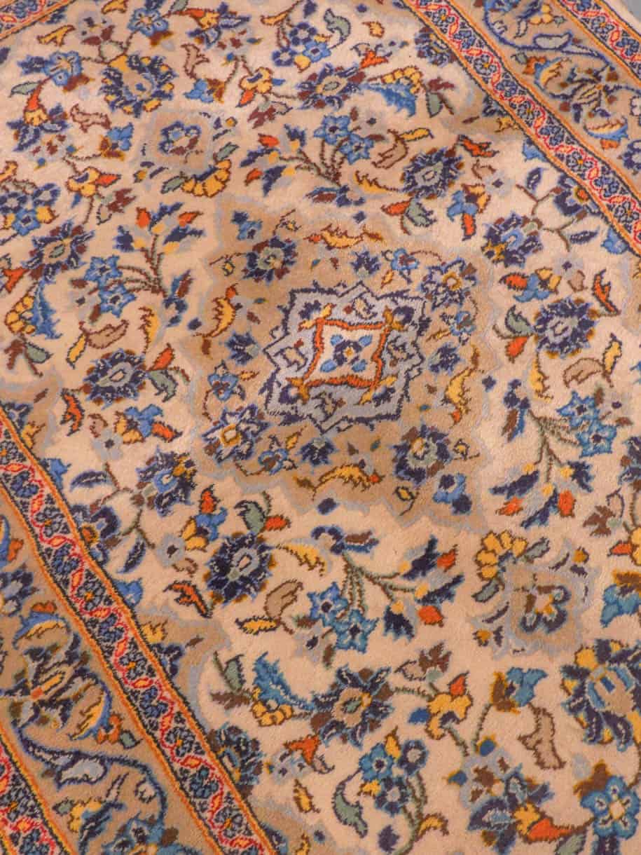 herttainen vaalea keshan 320 x 231 cm (kopio)