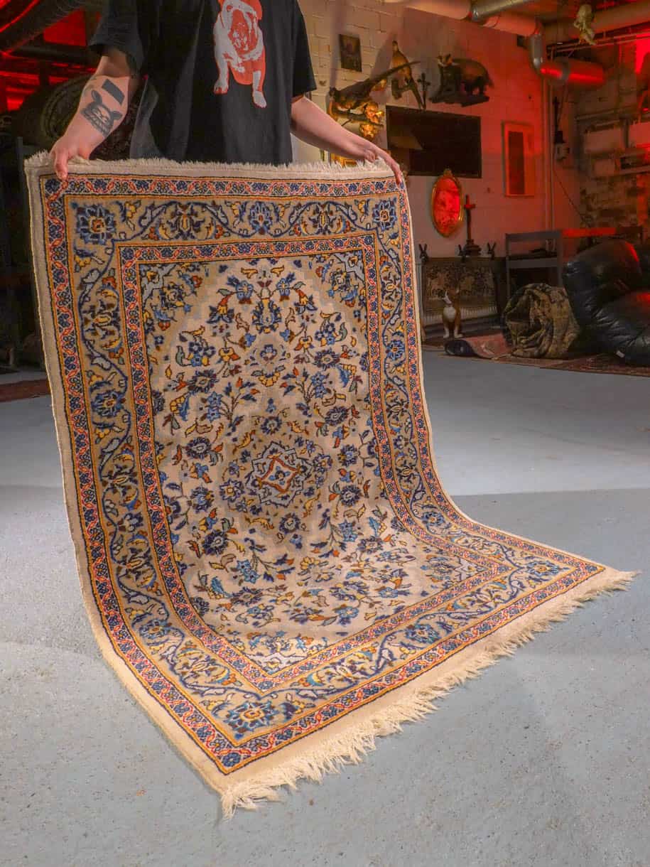 herttainen vaalea keshan 320 x 231 cm (kopio)