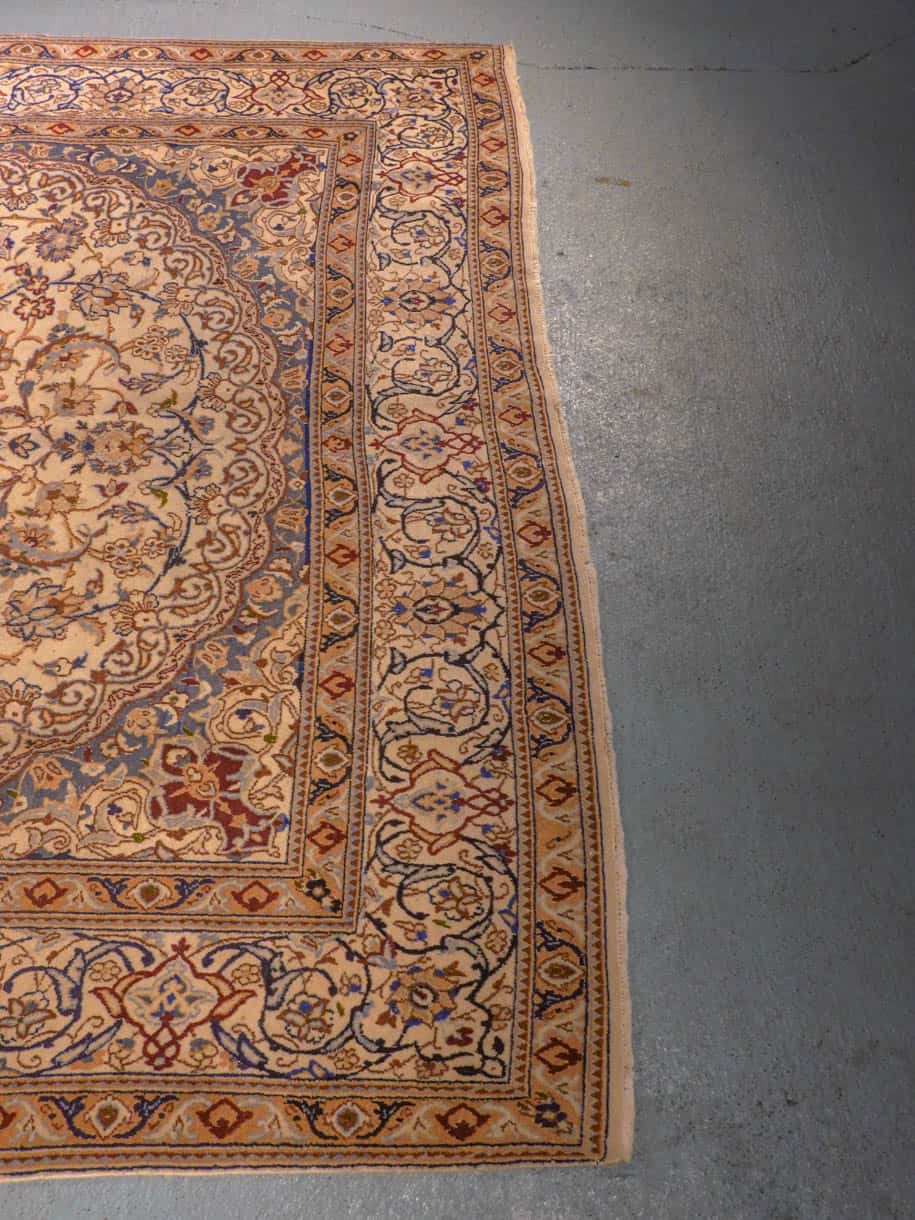lempeän elegantti nain 350 x 240 cm