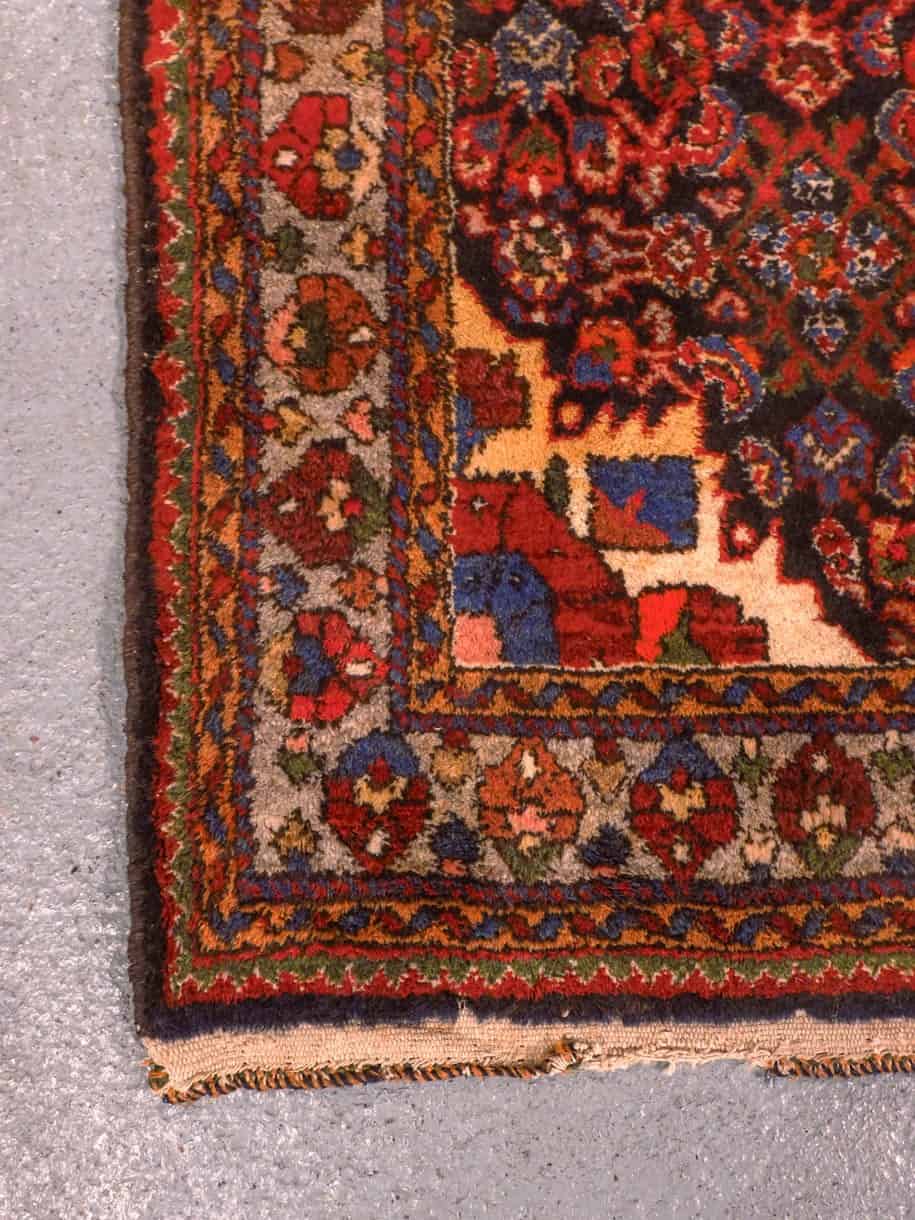 Punainen käsinsolmittu Hamadan-villamatto, 153 × 100 cm