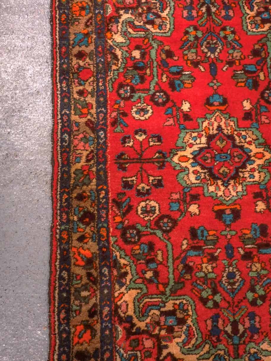 Punainen käsinsolmittu Hamadan-villamatto, 164 × 111 cm