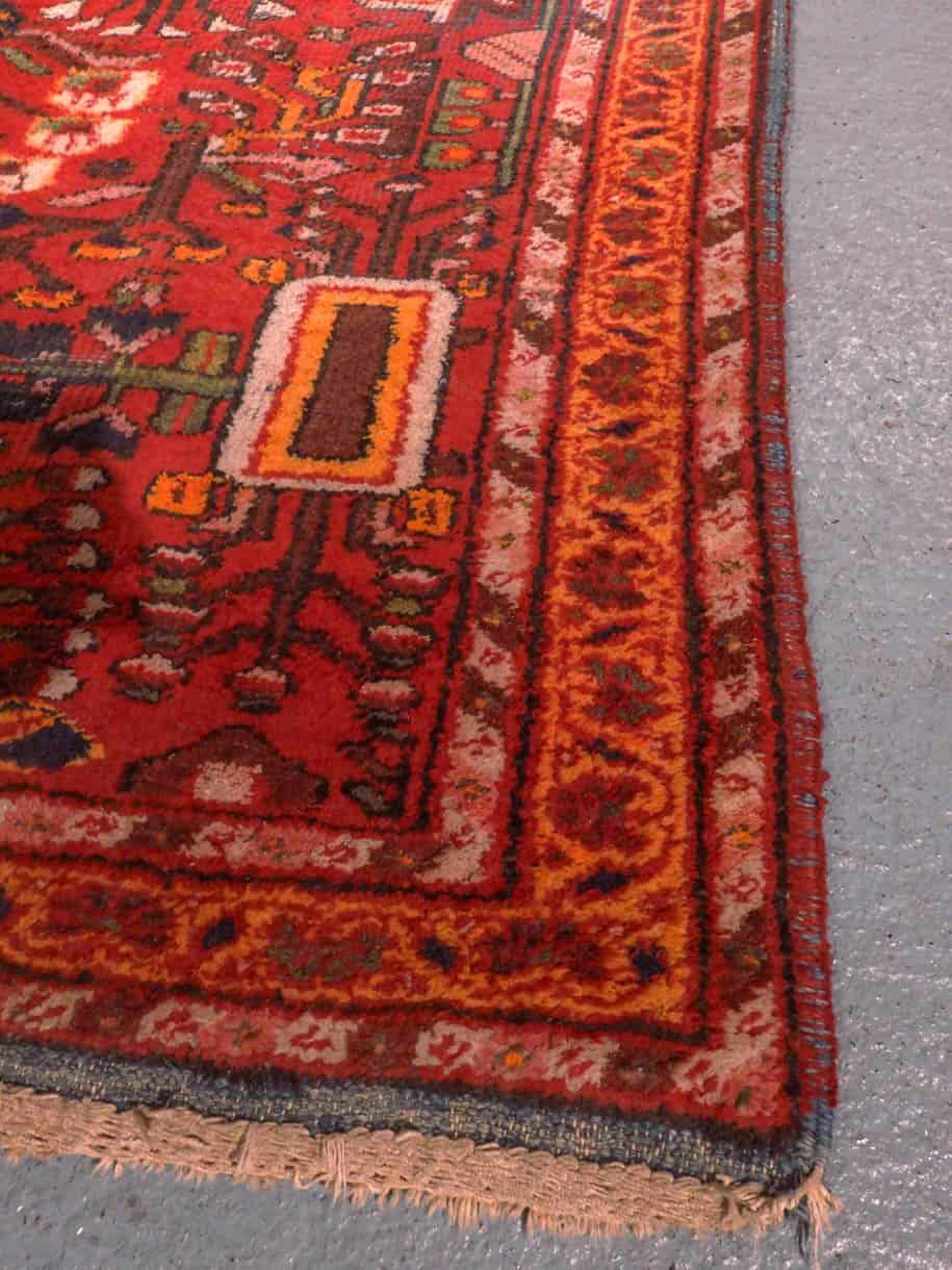 Punainen käsinsolmittu Hamadan-villamatto, 200 × 125 cm
