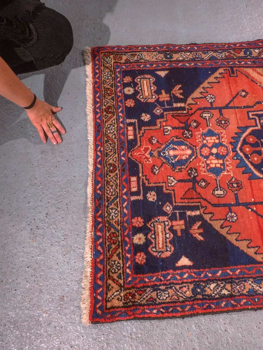 Punainen käsinsolmittu Malayer-villamatto, 166 × 105 cm