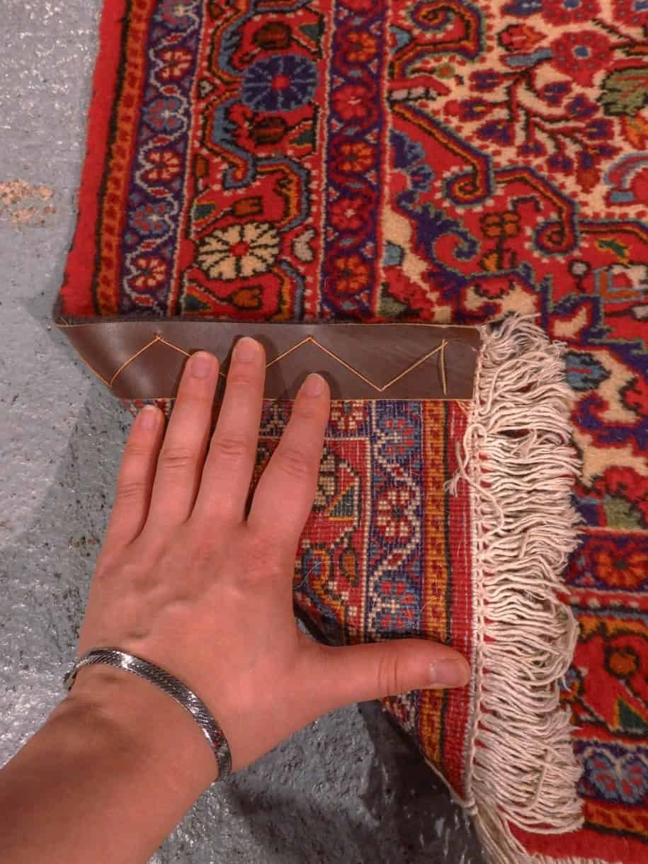 Sarouk-maton reunan yksityiskohta