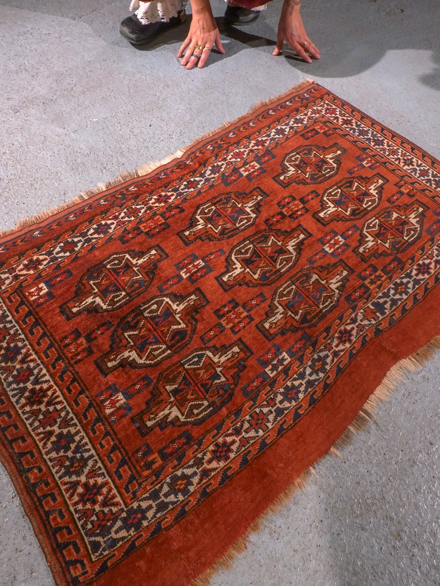 Punainen käsinsolmittu Afgaani-villamatto, 118 × 76 cm