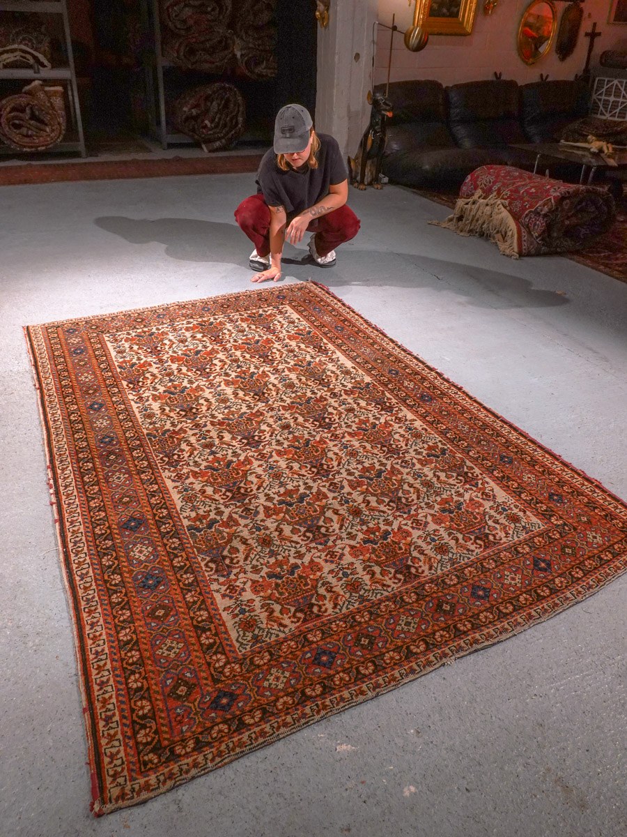 Afshar-maton reunan yksityiskohta