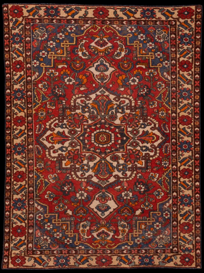 Punainen käsinsolmittu Bahtijaari-villamatto, 194 × 155 cm