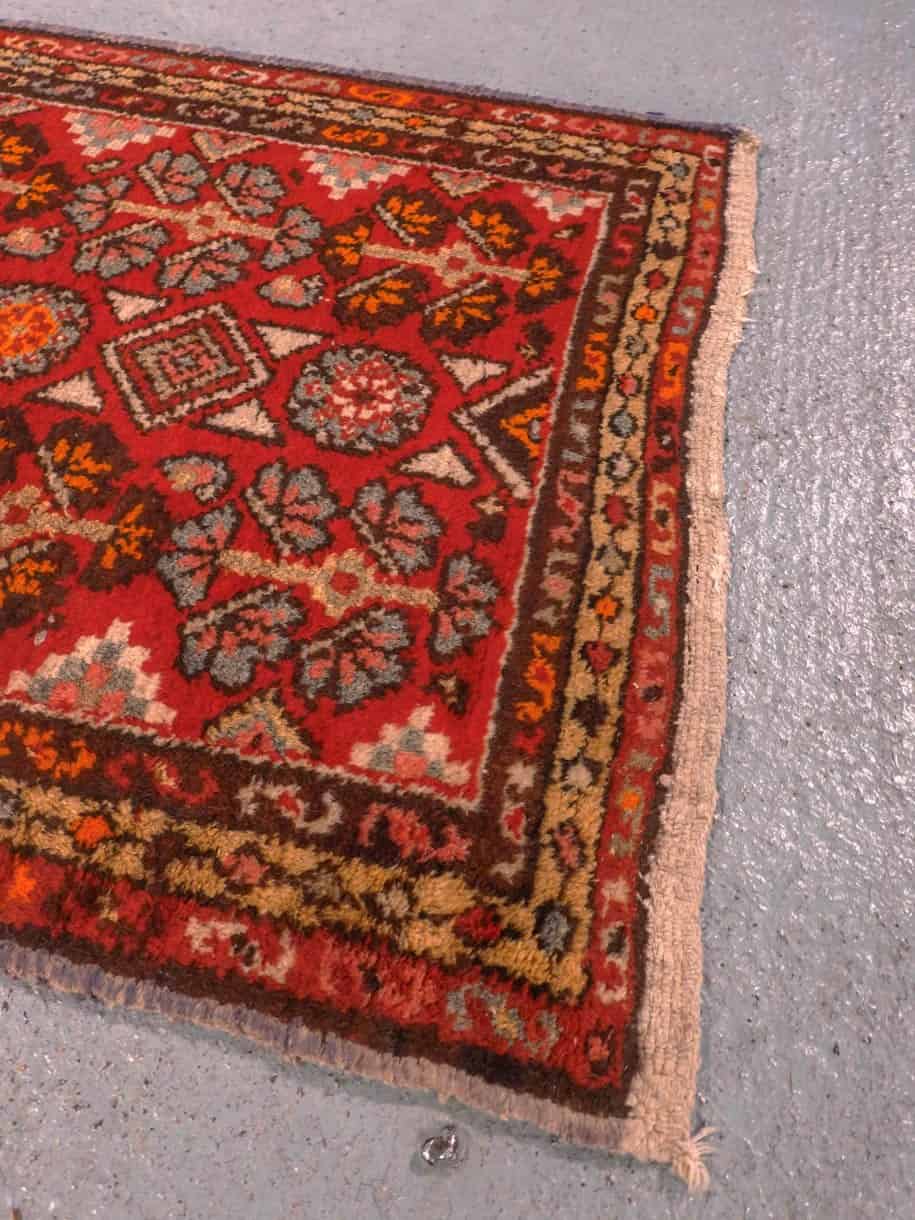 Hamadan-maton kuvioinnin yksityiskohta