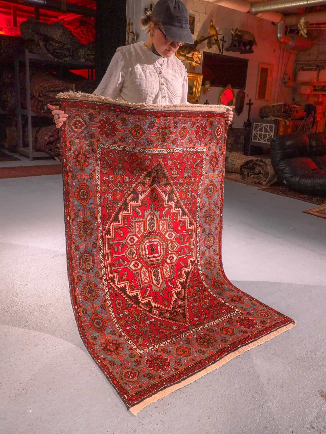 Punainen käsinsolmittu Hamadan-villamatto, 160 × 101 cm