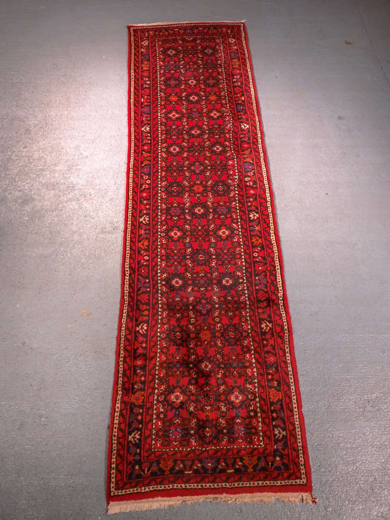 Punainen käsinsolmittu Hamadan-villamatto, 290 × 80 cm