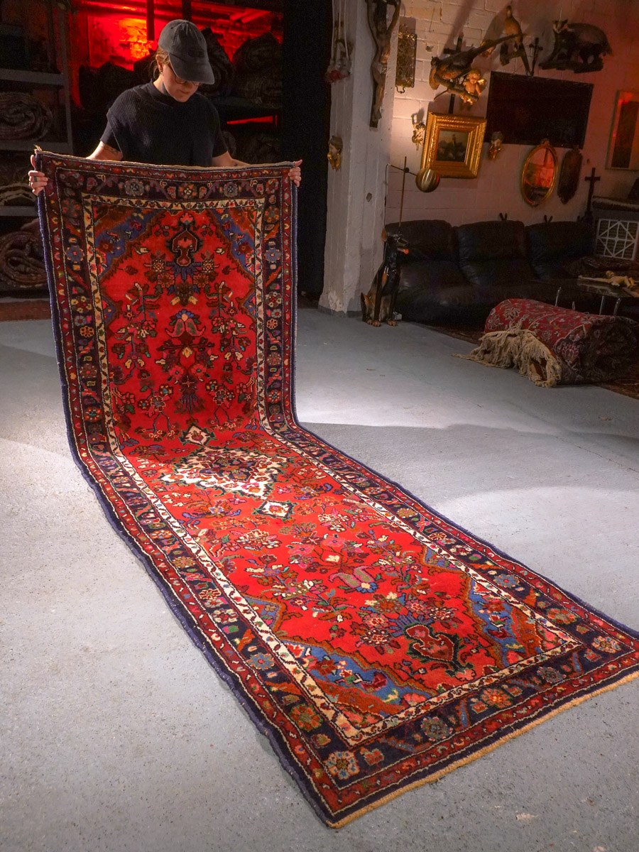 Punainen käsinsolmittu Hamadan-villamatto, 297 × 106 cm