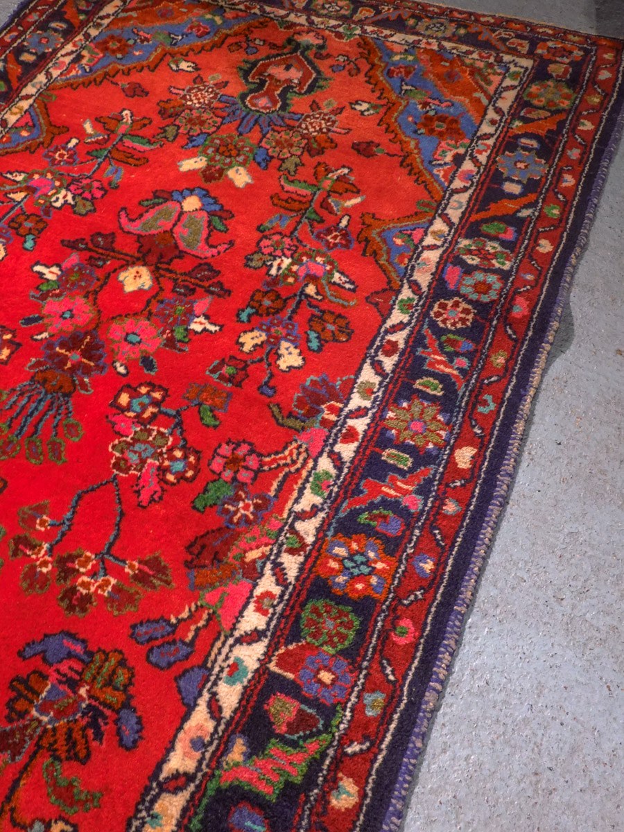 Punainen käsinsolmittu Hamadan-villamatto, 297 × 106 cm