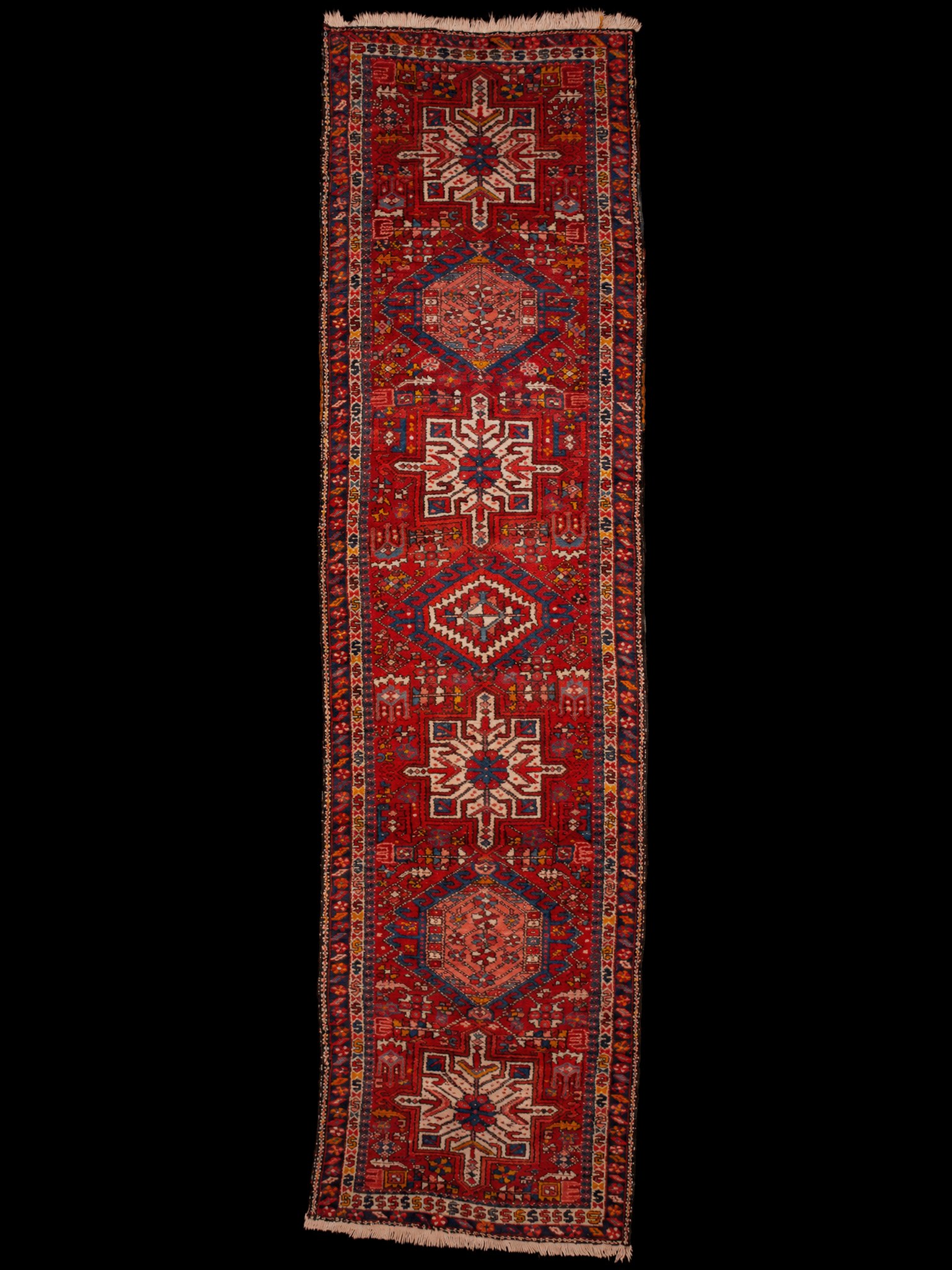 Punainen käsinsolmittu Heriz-villamatto, 362 × 100 cm