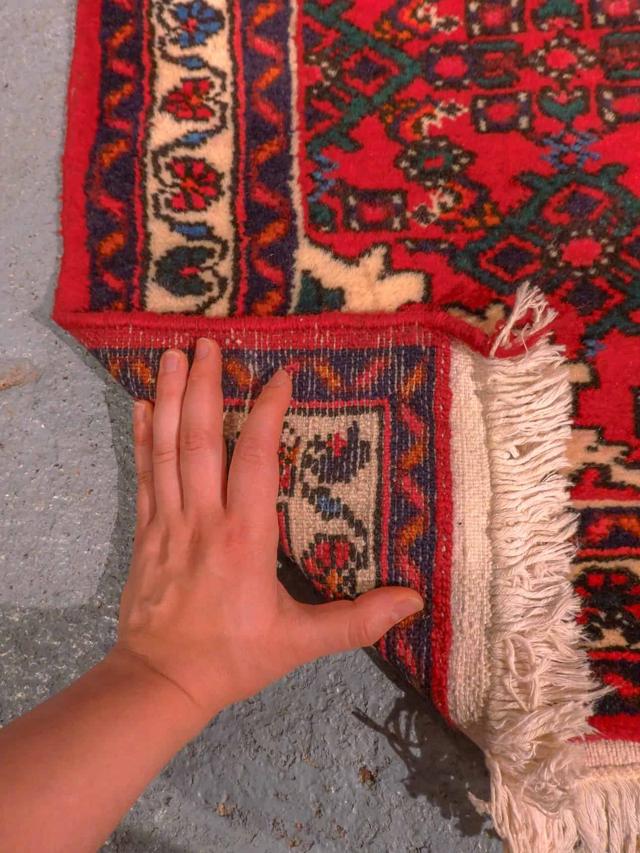 Hamadan-maton kuvioinnin yksityiskohta