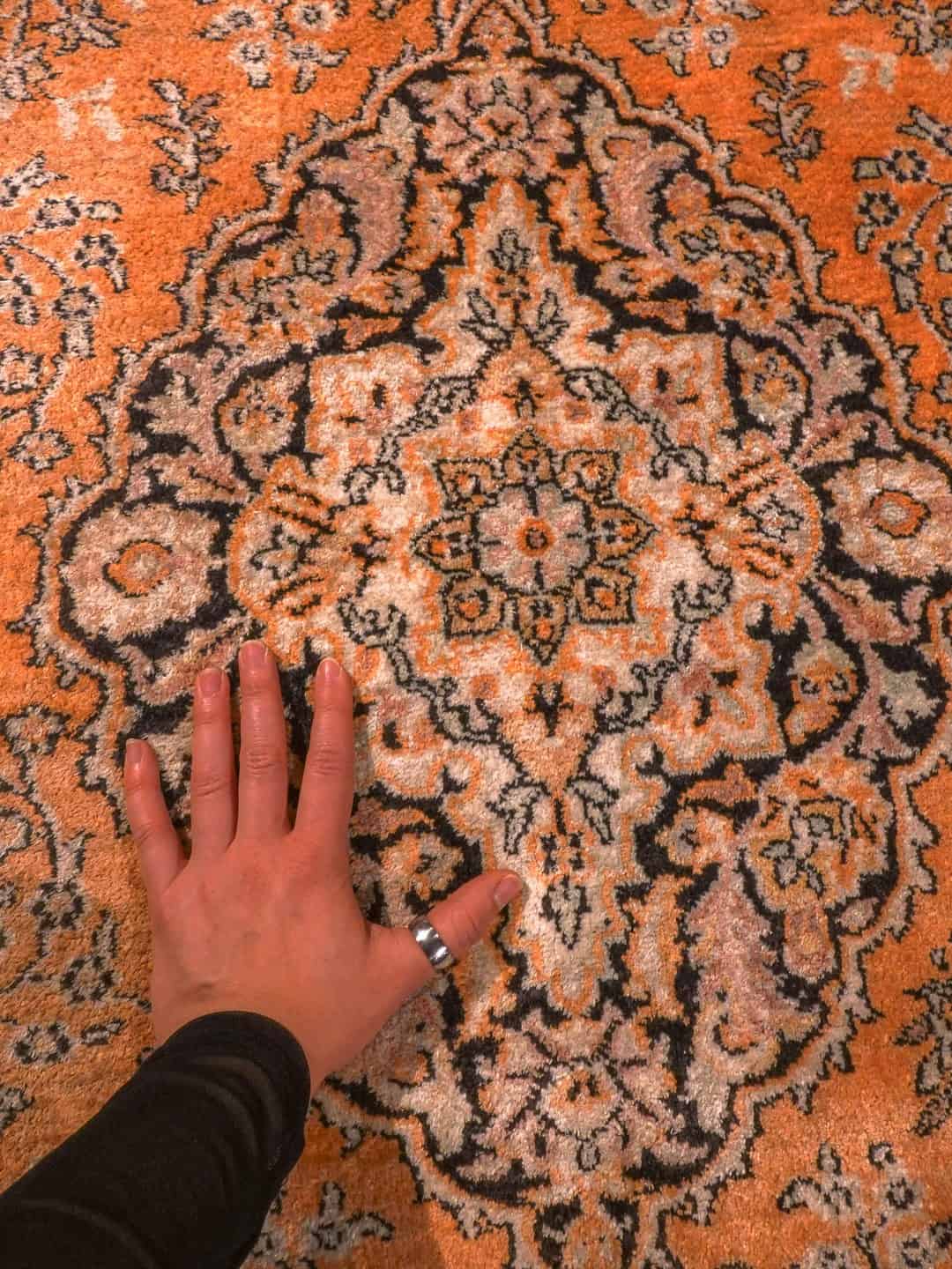 Kashmir-maton kuvioinnin yksityiskohta