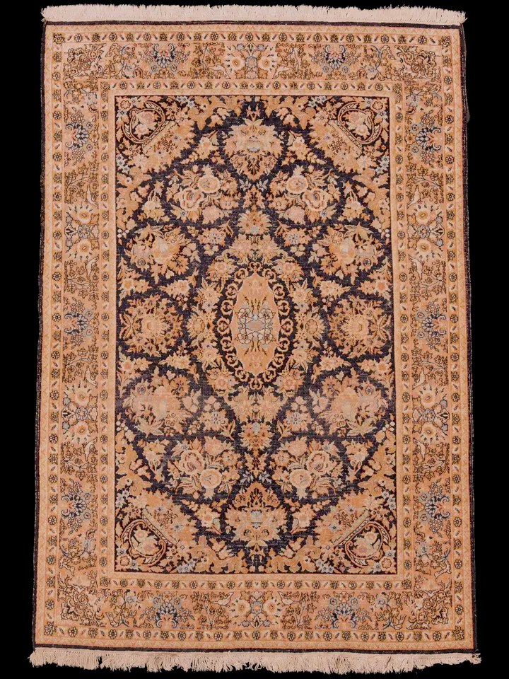 Maanläheinen käsinsolmittu Kashmir-silkkimatto, 187 × 128 cm
