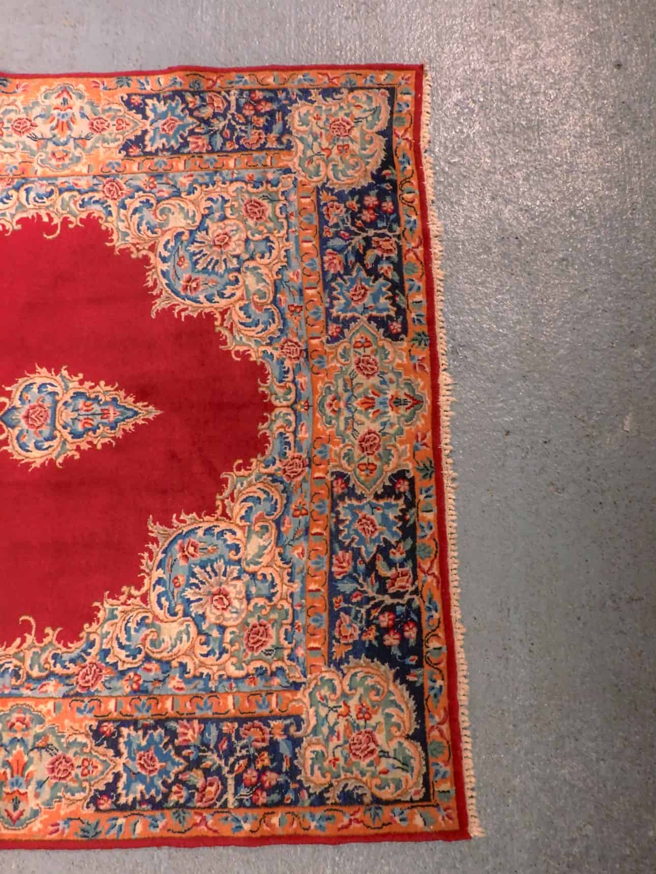 Kirman-maton reunan yksityiskohta