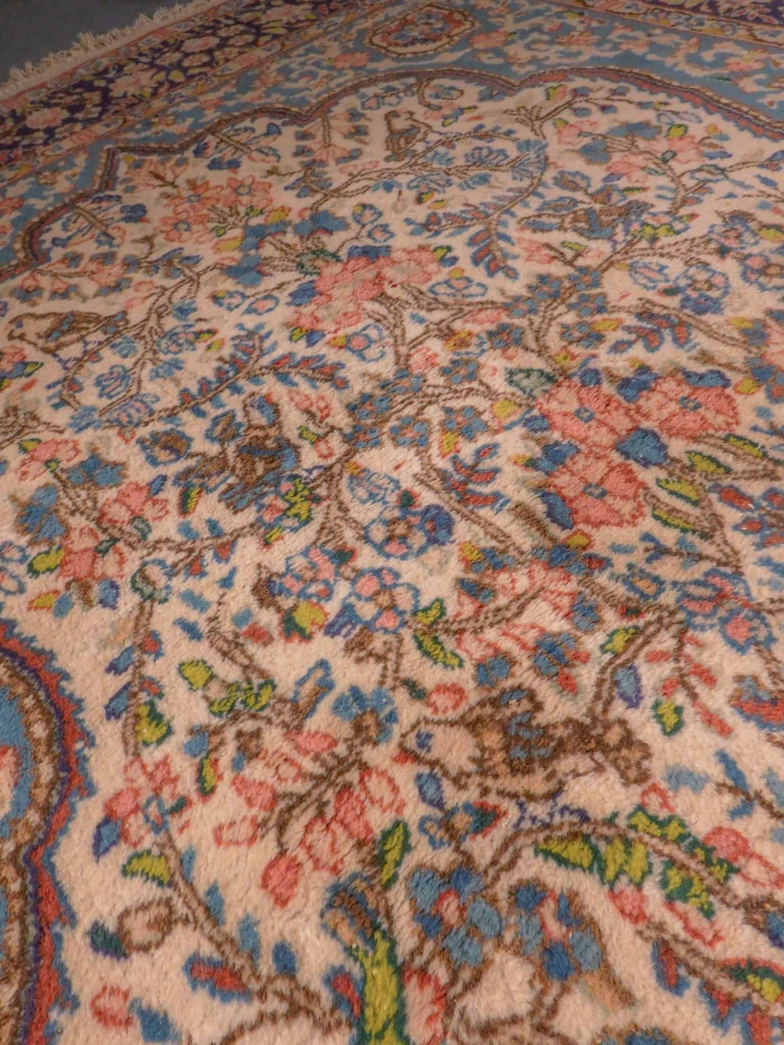 Kirman-maton kuvioinnin yksityiskohta