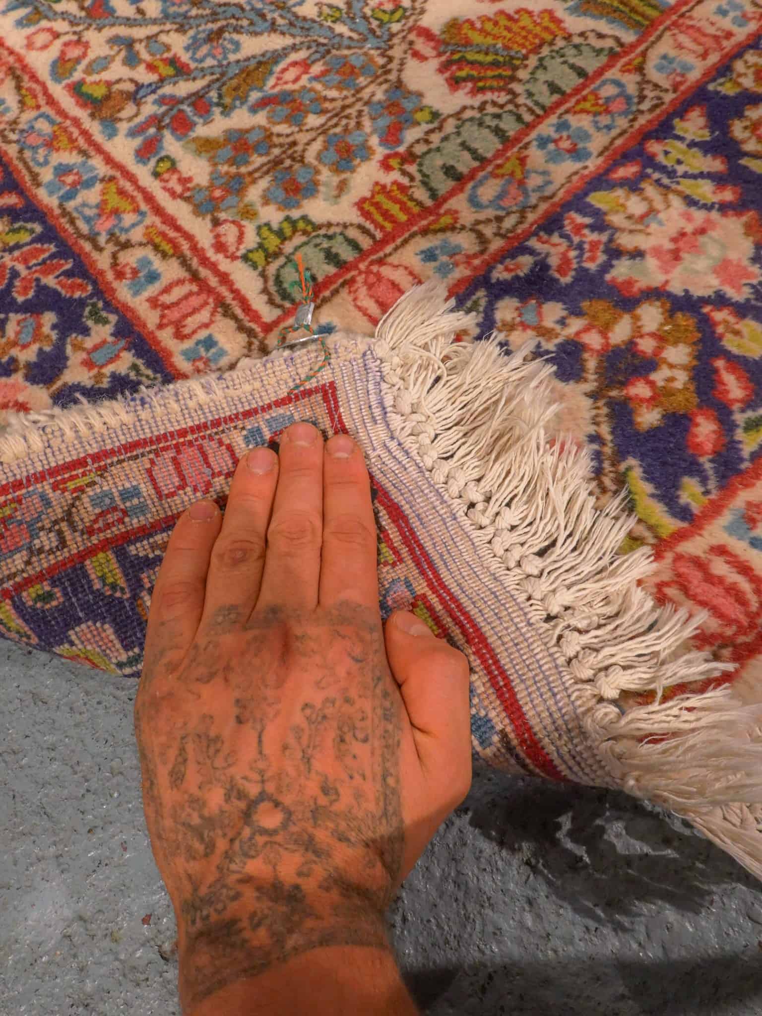 Vaalea käsinsolmittu Kirman-villamatto, 250 × 155 cm