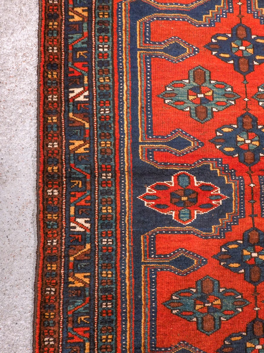 Punainen käsinsolmittu Lori-villamatto, 203 × 122 cm