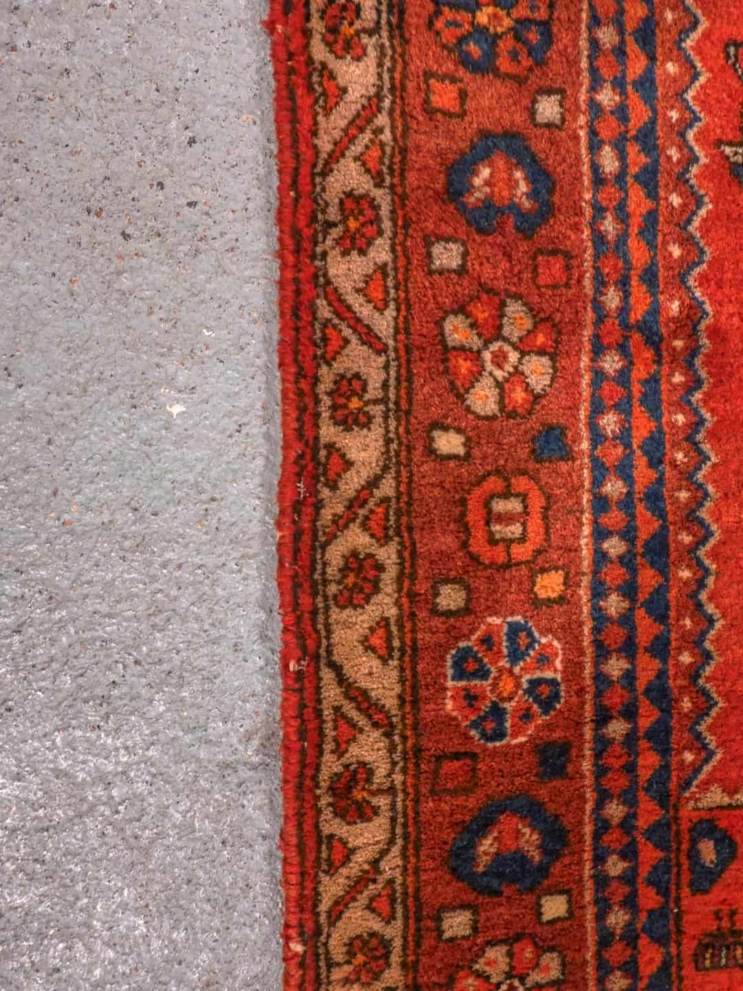 Punainen käsinsolmittu Malayer-villamatto, 260 × 131 cm