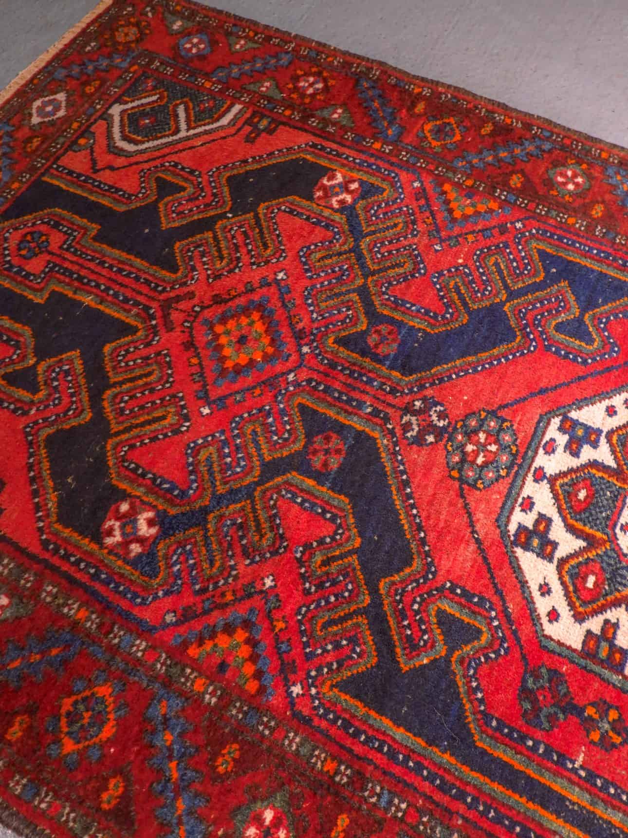 Punainen käsinsolmittu Malayer-villamatto, 300 × 103 cm