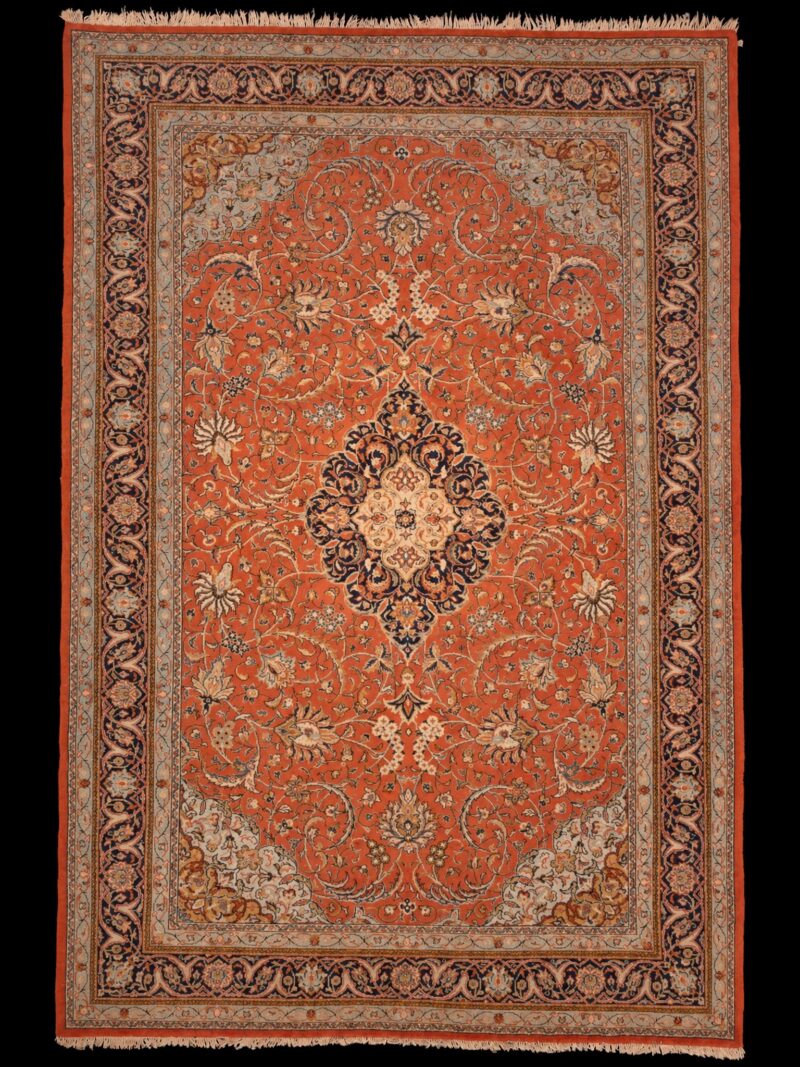 Punainen käsinsolmittu Sarouk-villamatto, 320 × 220 cm