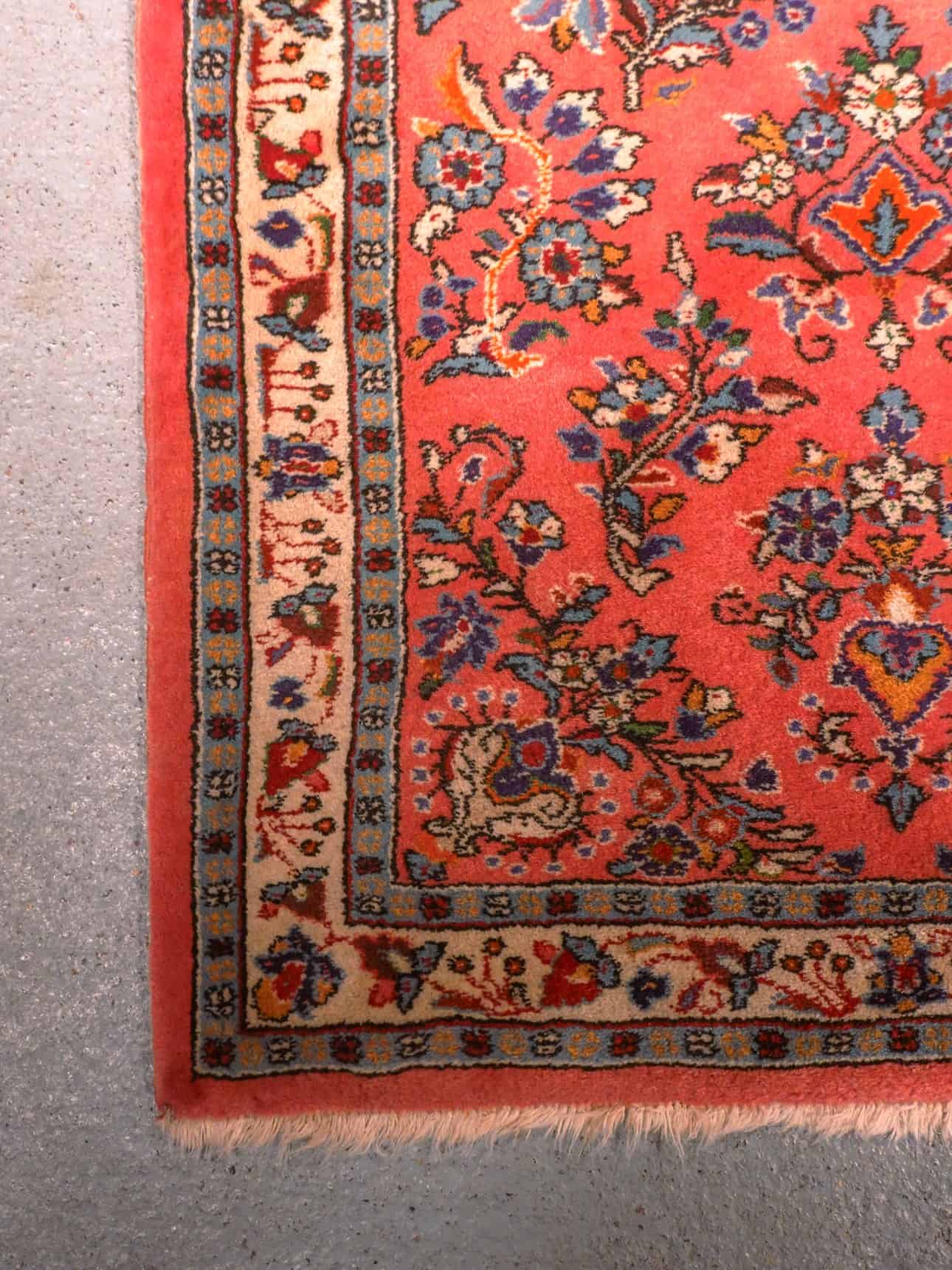 Punainen käsinsolmittu Sarouk-villamatto, 340 × 88 cm