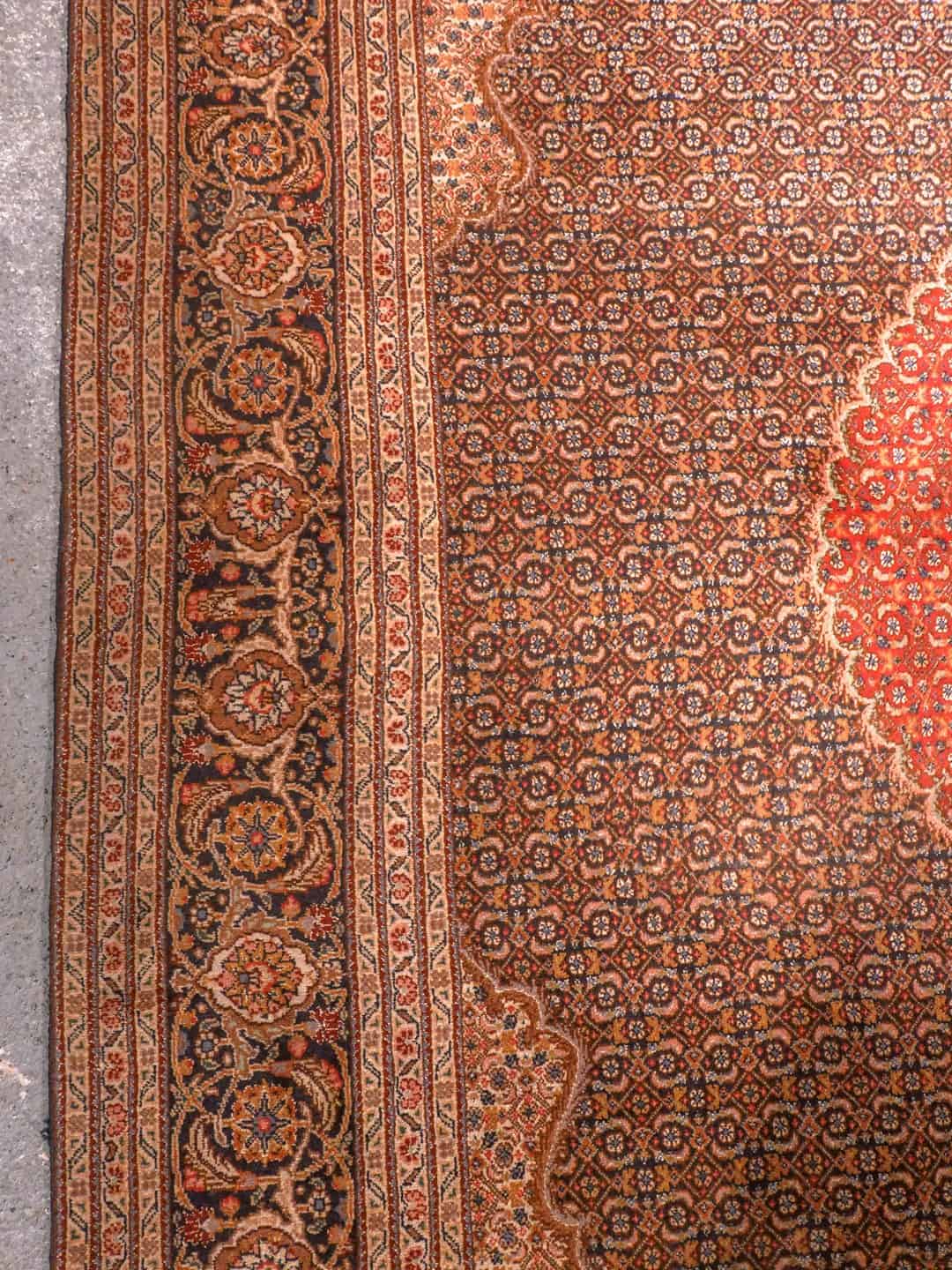 Tabriz-maton reunan yksityiskohta