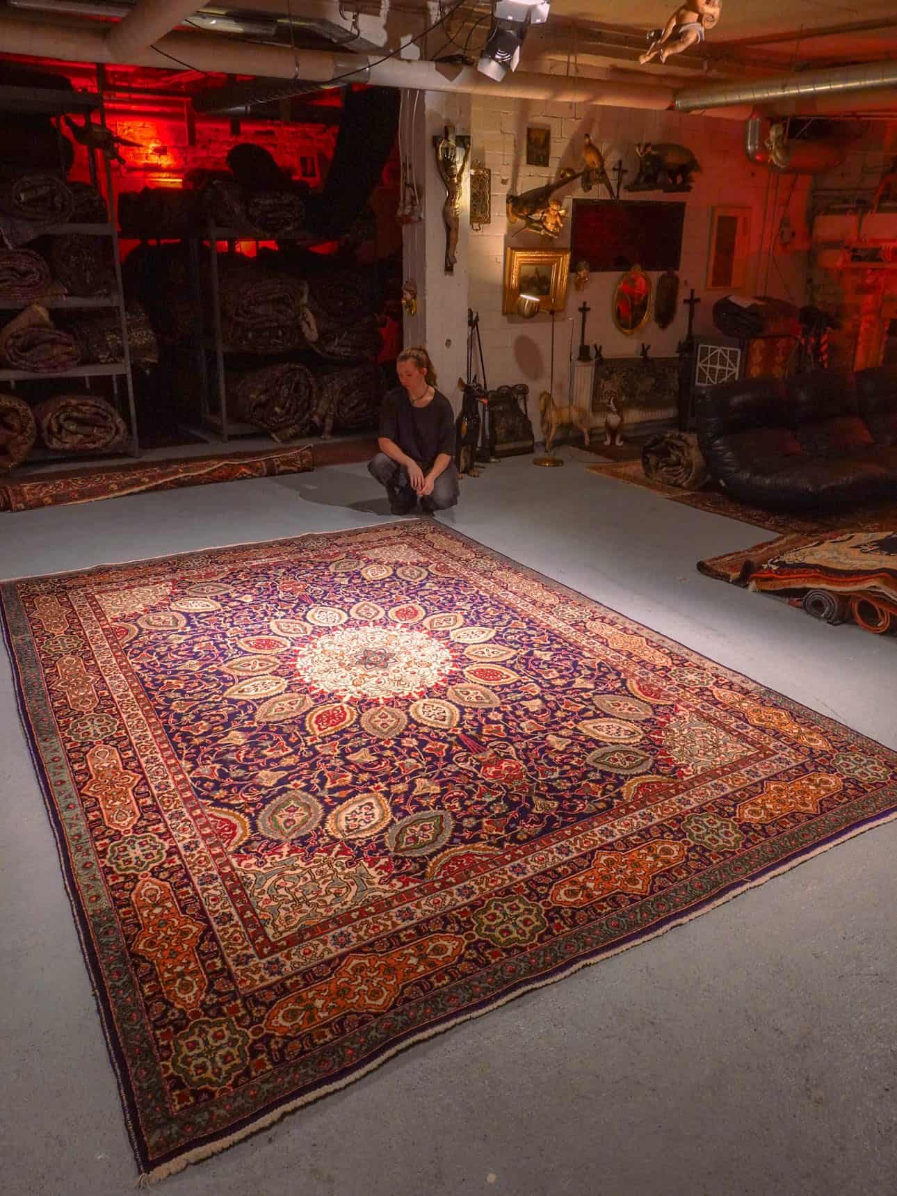 Maanläheinen käsinsolmittu Tabriz-villamatto, 347 × 257 cm