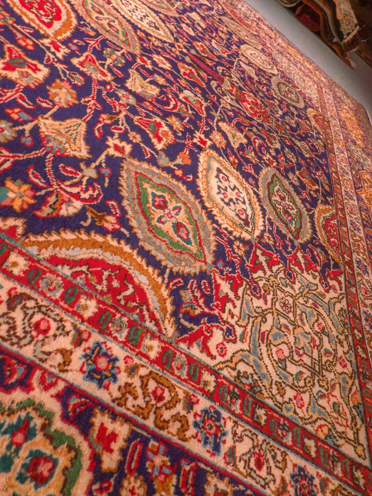 Tabriz-maton kuvioinnin yksityiskohta