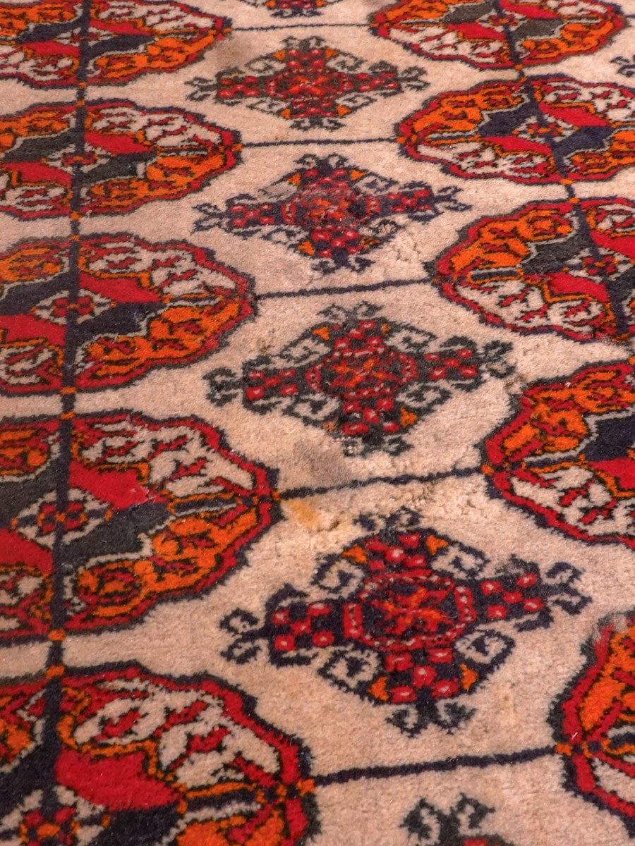 Vaalea käsinsolmittu Buhara-villamatto, 332 × 211 cm