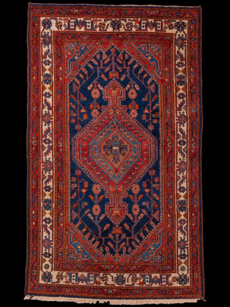 Punainen käsinsolmittu Hamadan-villamatto, 217 × 136 cm