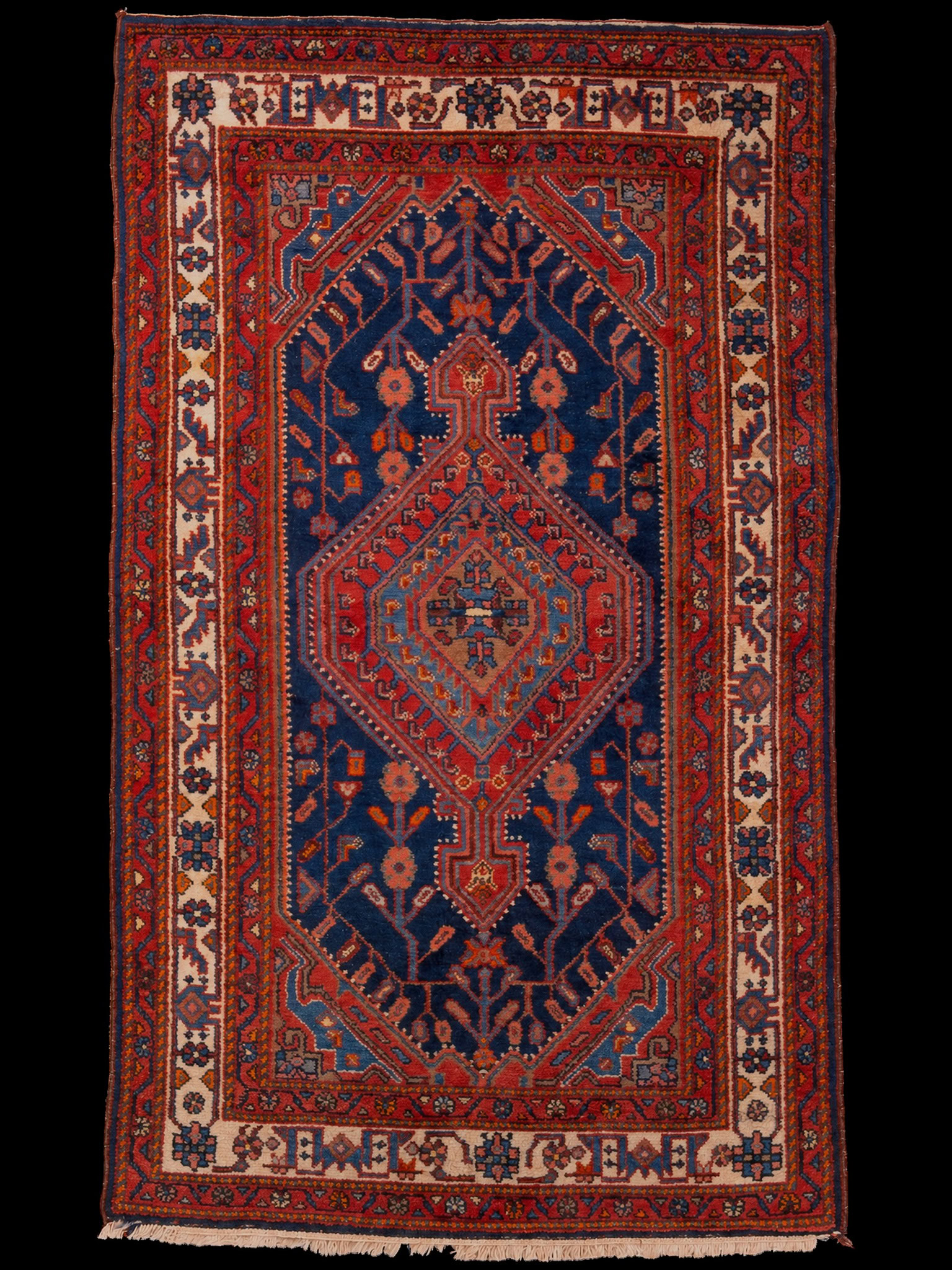 Punainen käsinsolmittu Hamadan-villamatto, 217 × 136 cm