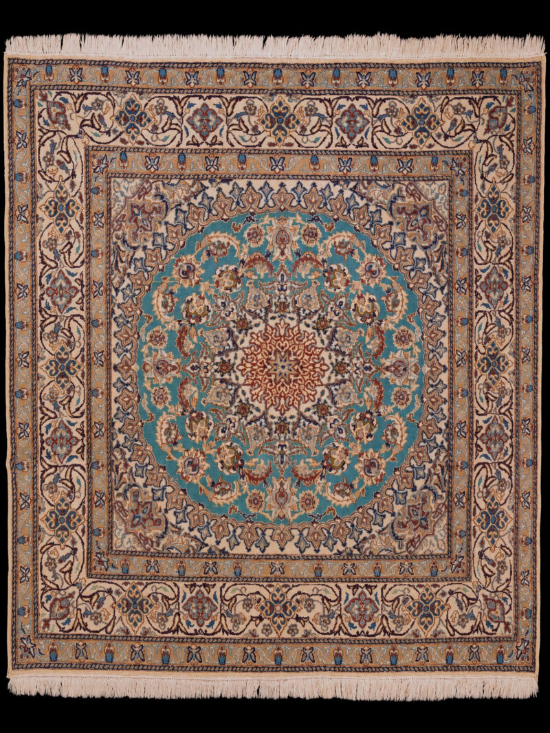 Vaalea käsinsolmittu Nain-villamatto, 211 × 191 cm