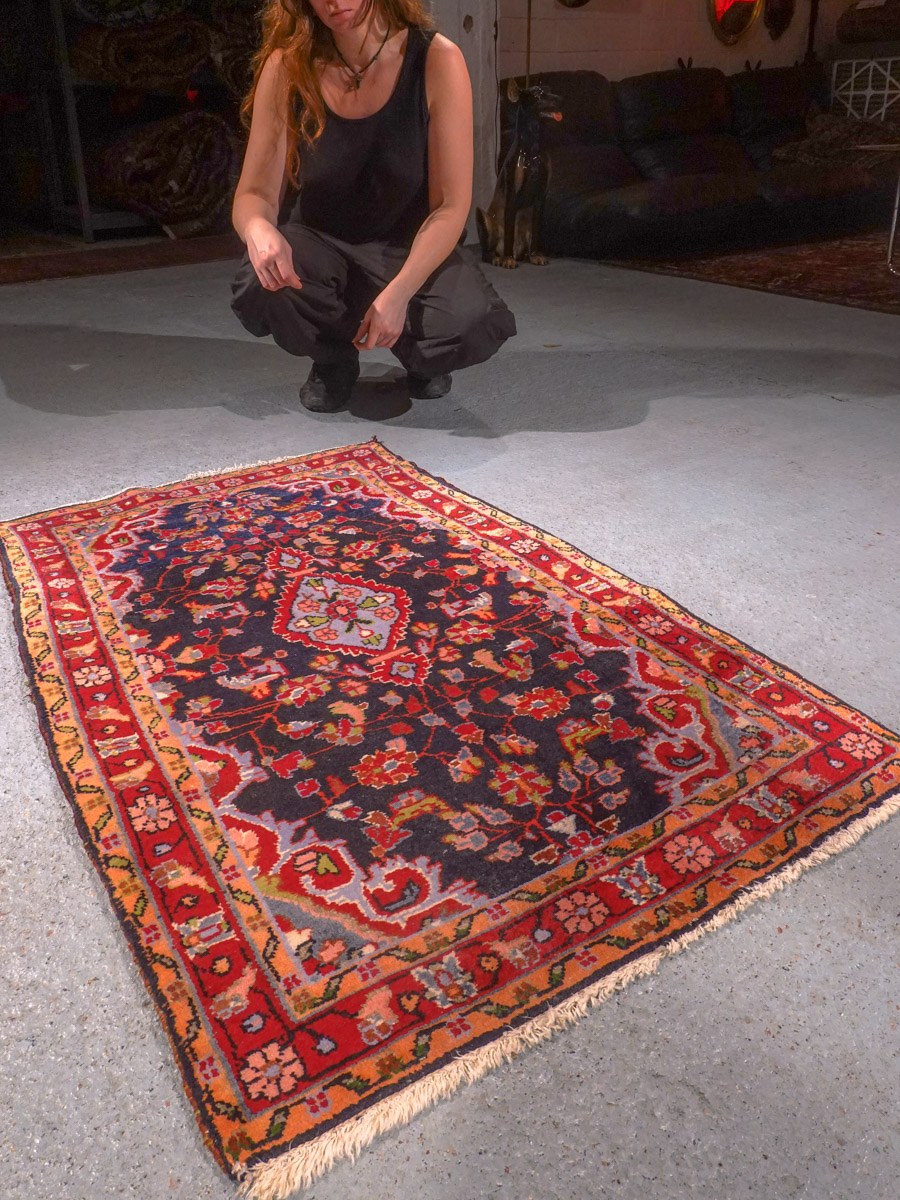 Punainen käsinsolmittu Hamadan-villamatto, 124 × 78 cm