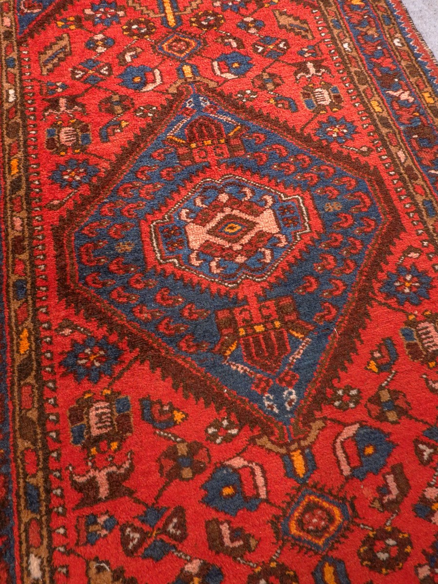 Hamadan-maton kuvioinnin yksityiskohta