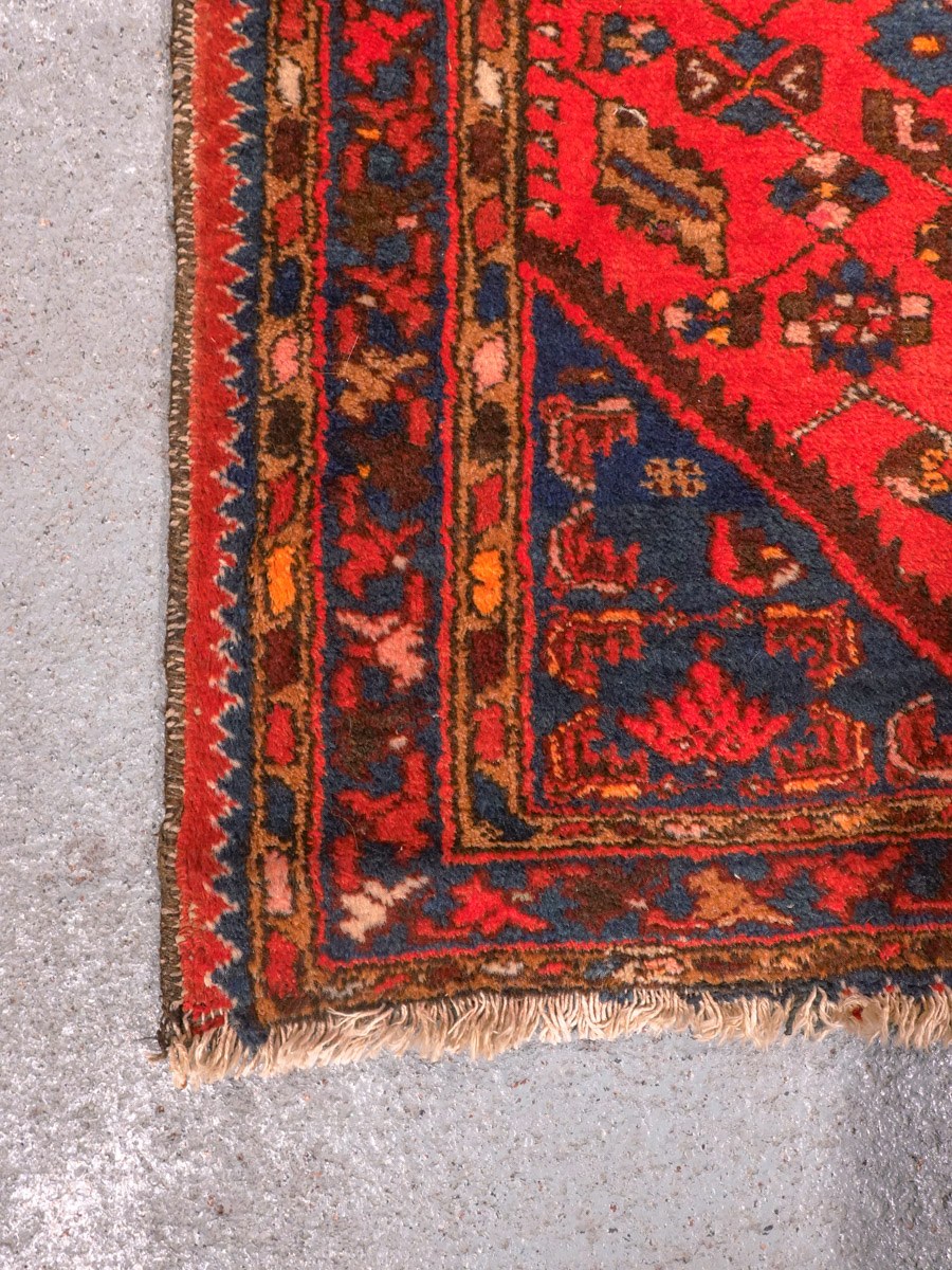 Hamadan-maton kuvioinnin yksityiskohta