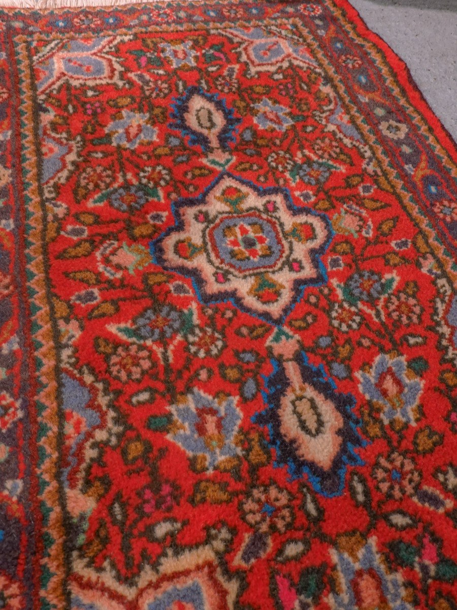 Punainen käsinsolmittu Hamadan-villamatto, 74 × 51 cm