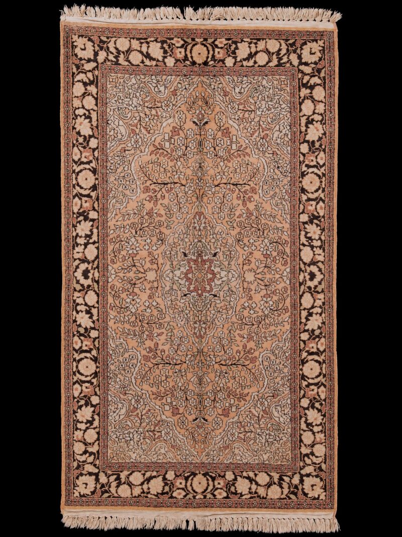 Vaalea käsinsolmittu Kashmir-villamatto, 169 × 93 cm